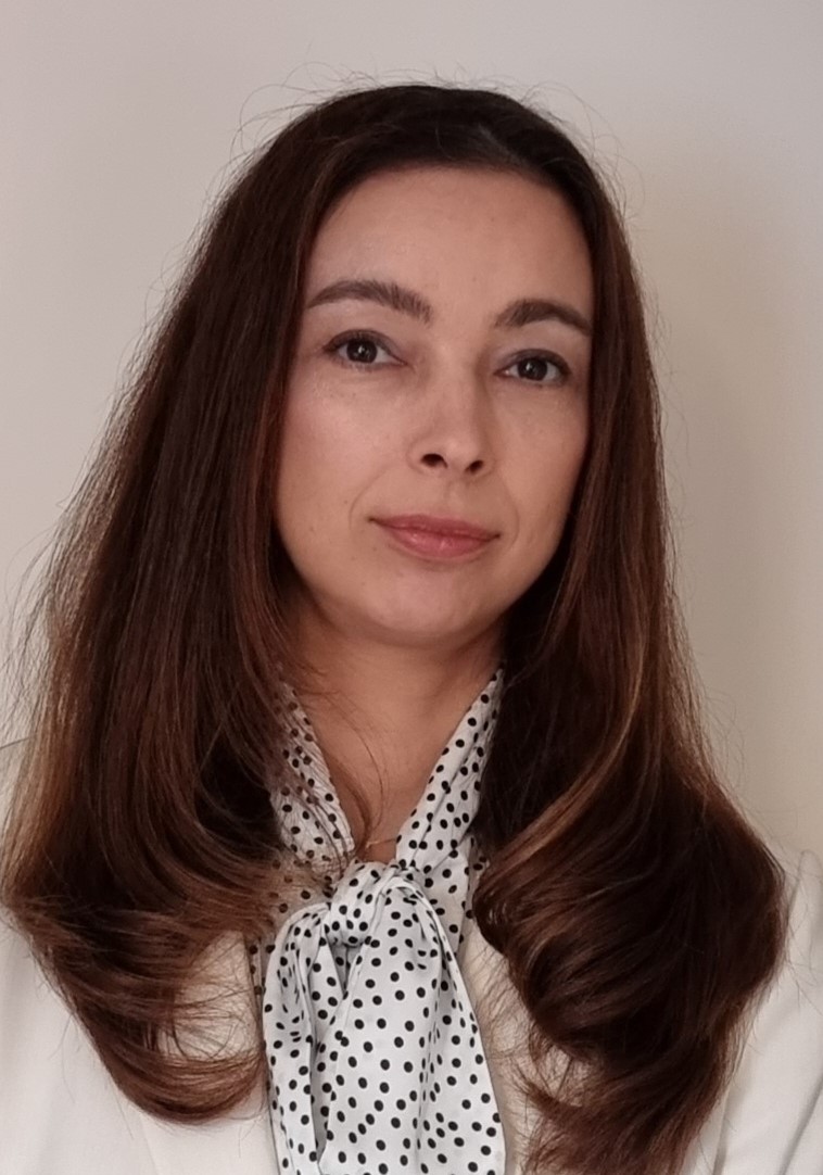 v.valchova_-_testimonial_pic.jpg